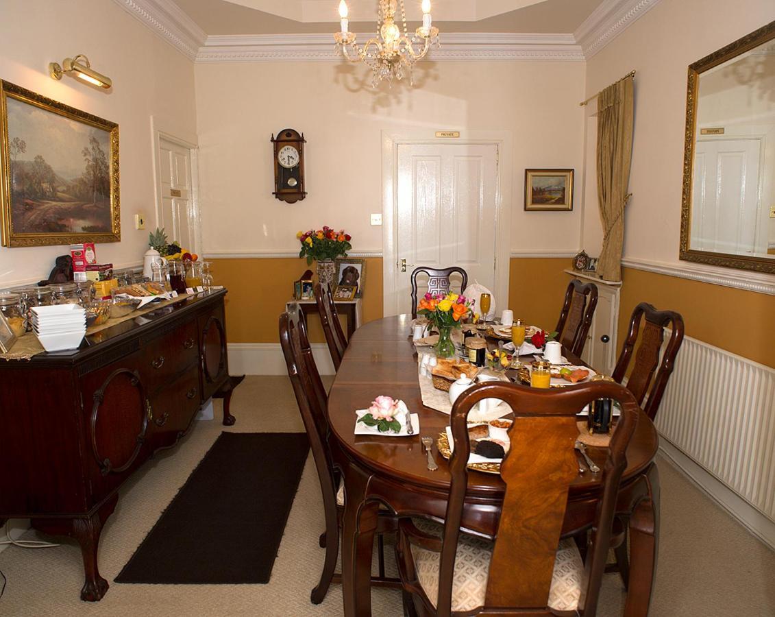 Bed and Breakfast Craig Park House à Airdrie Extérieur photo
